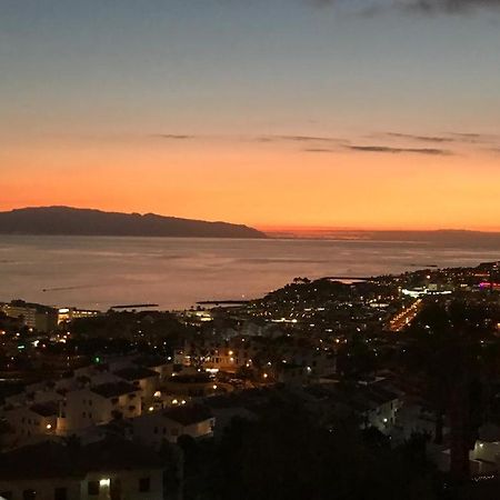 Marisol Beautiful Apartment With Oceanview 阿德耶 外观 照片