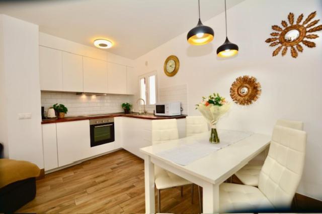 Marisol Beautiful Apartment With Oceanview 阿德耶 外观 照片